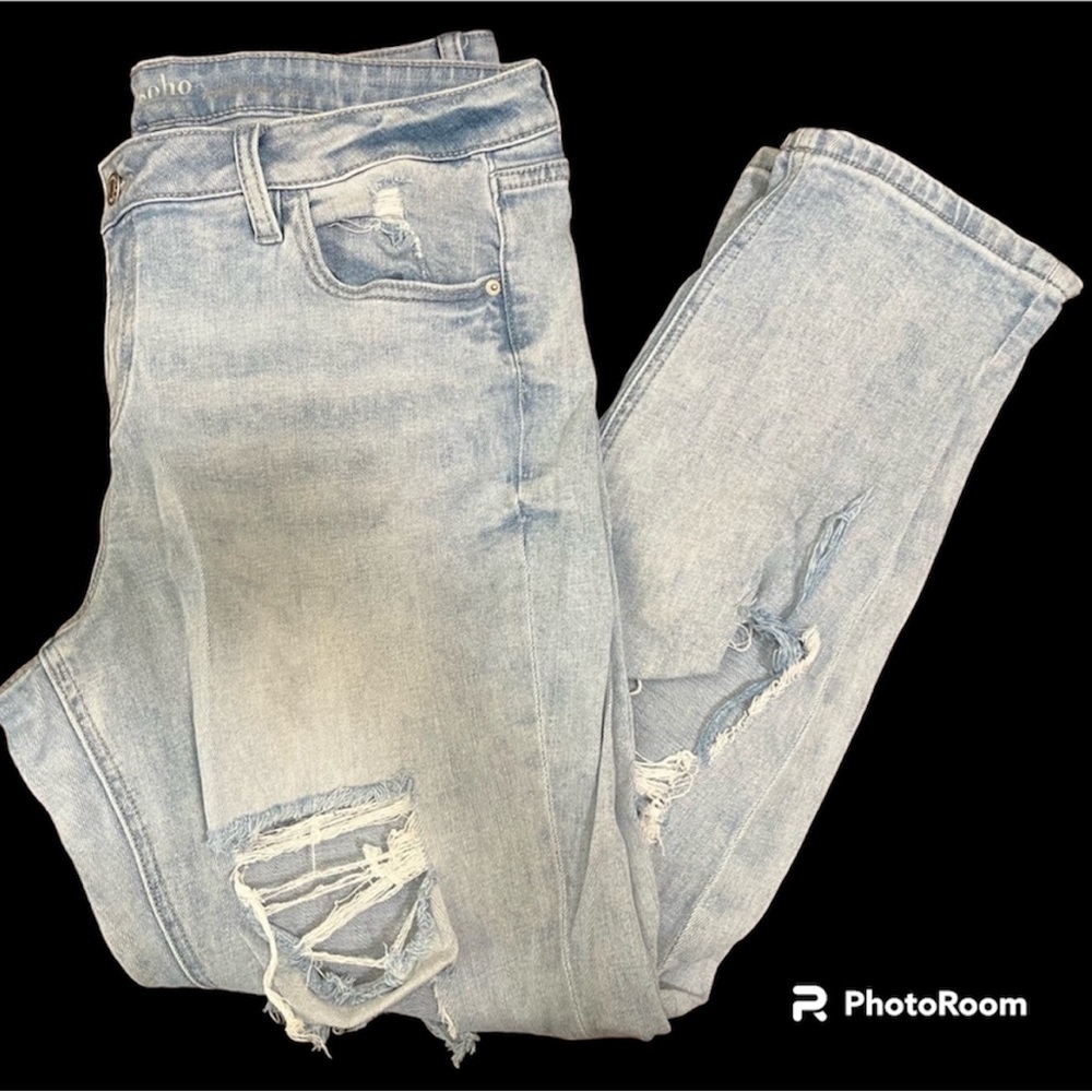 LIKE NEW New York & Company SoHo Distressed Weekender Jeans - Size: 12